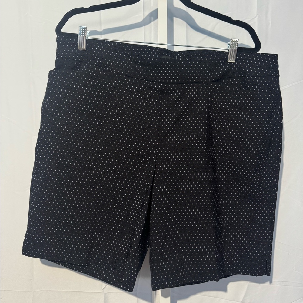 Hilary Radley Black Shorts with White Dots Size XXL